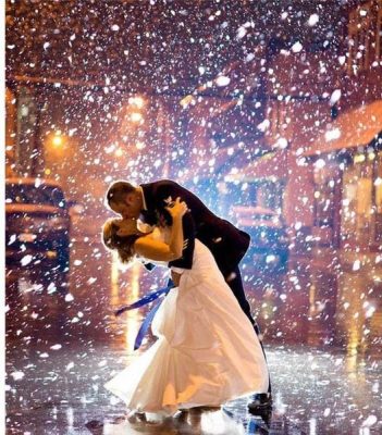 Newlyweds Under the Light Romance and Love Paint By Numbers
